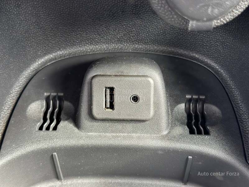 Opel Corsa D N O V A / N A V I