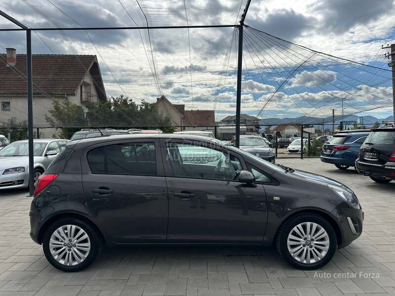 Opel Corsa D N O V A / N A V I