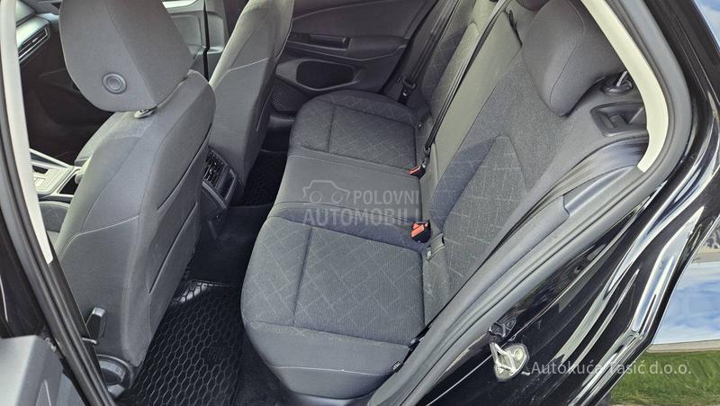 Volkswagen Golf 8 2.0 TDI LIFE