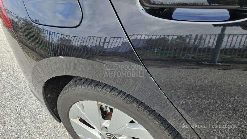 Volkswagen Golf 8 2.0 TDI LIFE