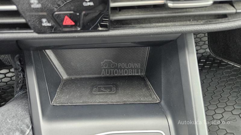 Volkswagen Golf 8 2.0 TDI LIFE