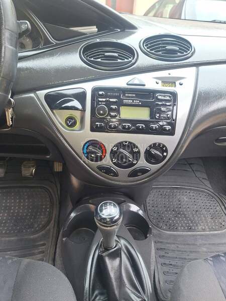 Ford Focus 