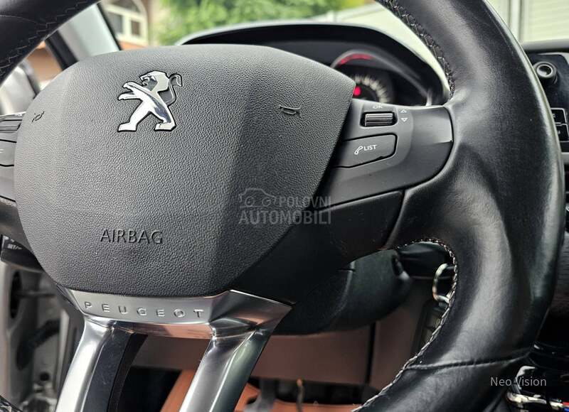 Peugeot 208 1.6 BlueHDI