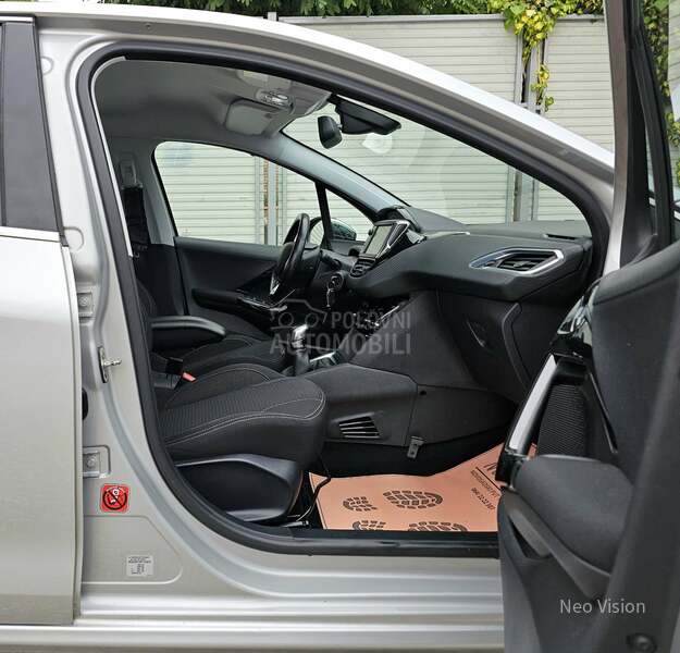 Peugeot 208 1.6 BlueHDI