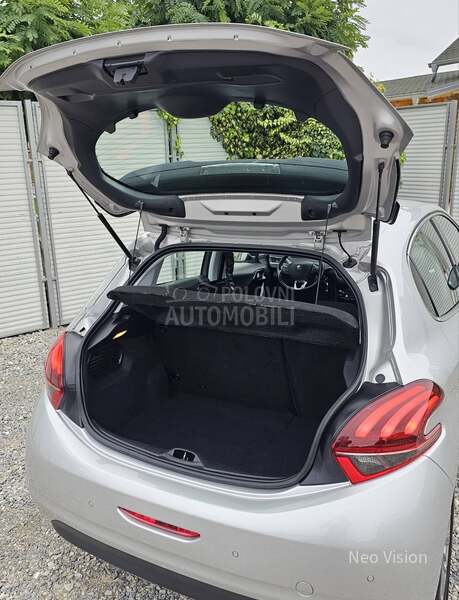 Peugeot 208 1.6 BlueHDI