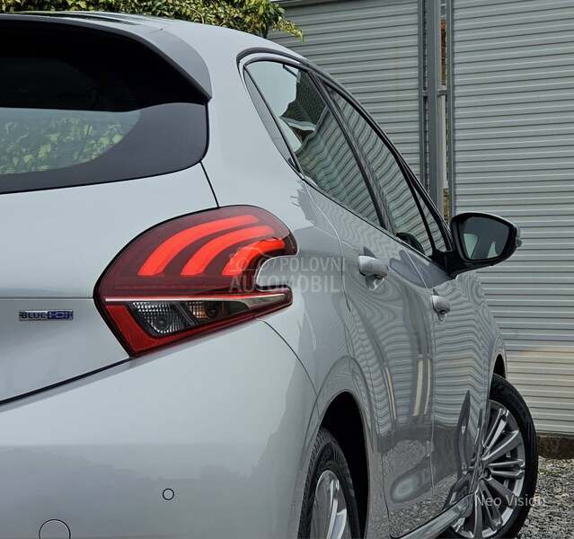 Peugeot 208 1.6 BlueHDI