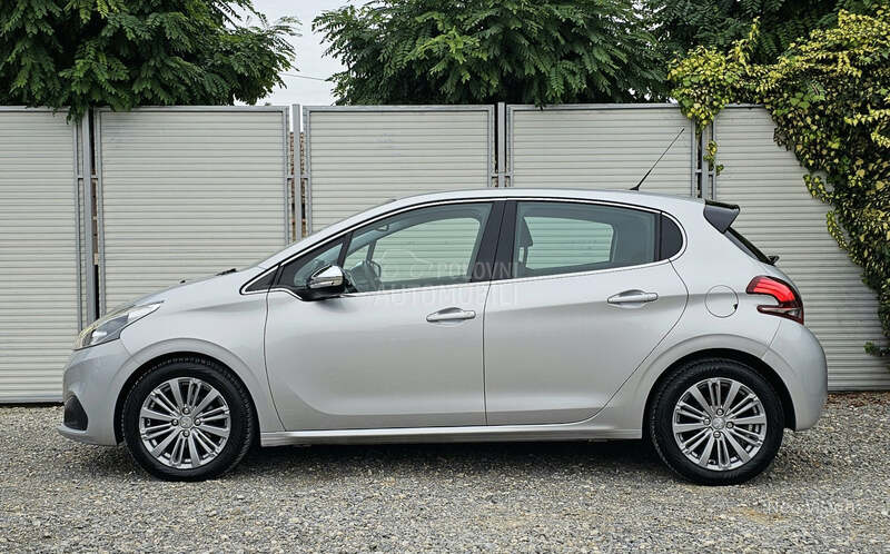 Peugeot 208 1.6 BlueHDI