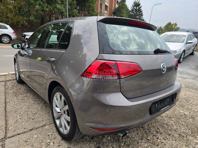 Volkswagen Golf 7 1.2
