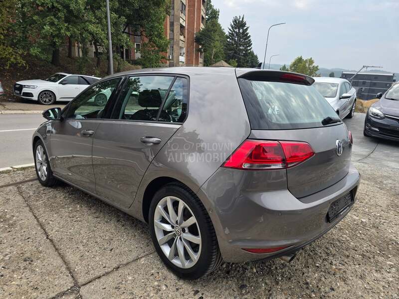Volkswagen Golf 7 1.2