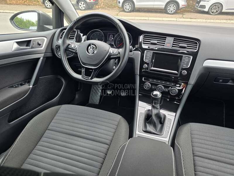 Volkswagen Golf 7 1.2