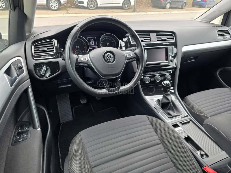 Volkswagen Golf 7 1.2