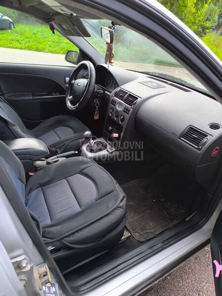 Ford Mondeo 2.0