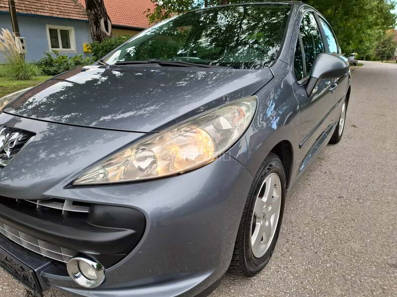 Peugeot 207 1.4