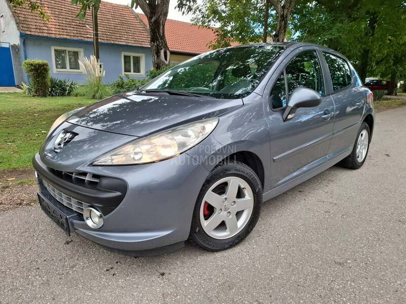 Peugeot 207 1.4