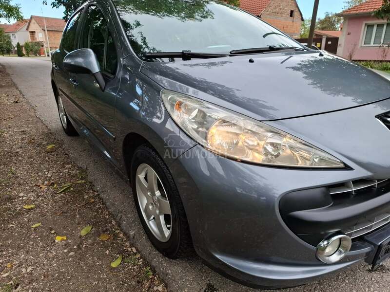 Peugeot 207 1.4
