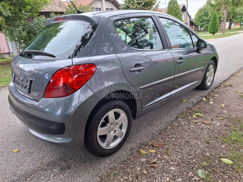 Peugeot 207 1.4
