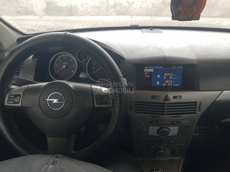 Opel Astra H 1.9 jtd