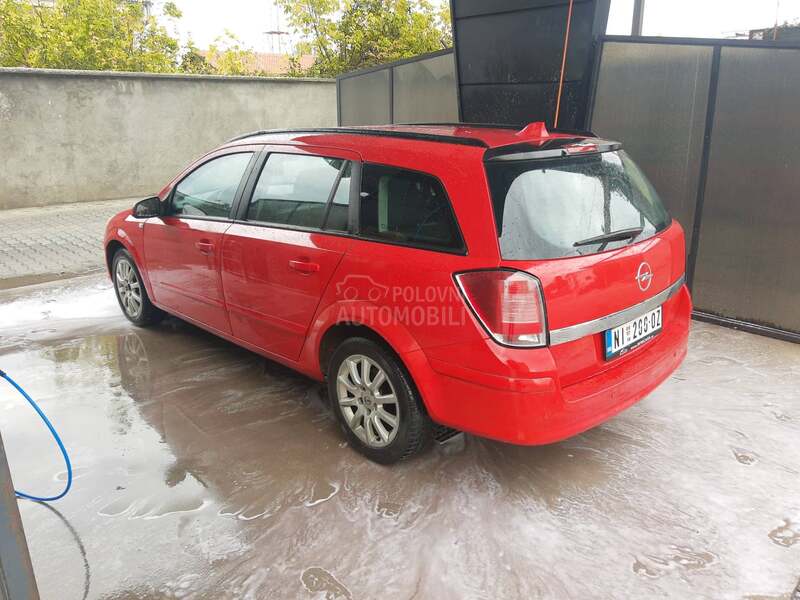 Opel Astra H 1.9 jtd