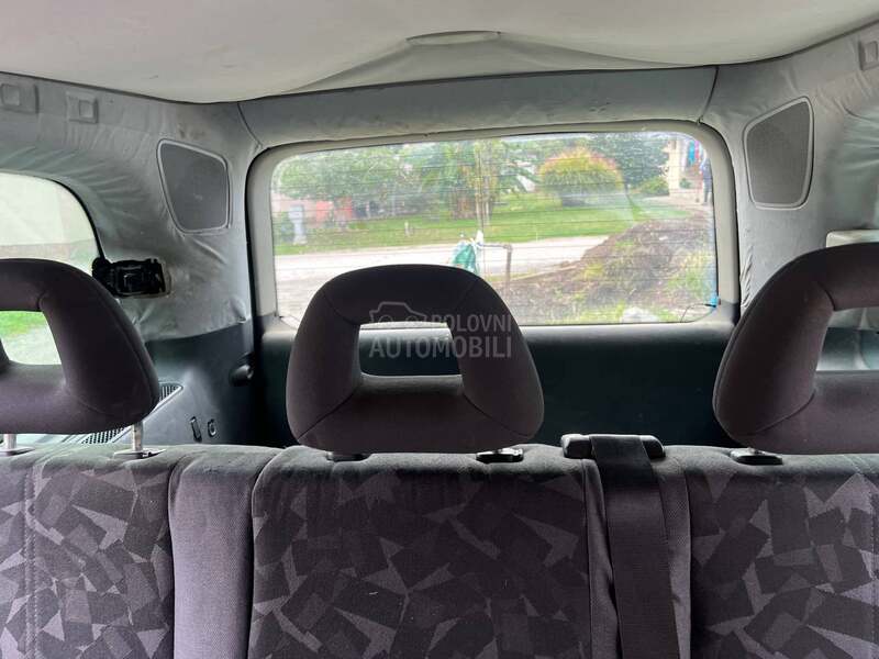 Mercedes Benz Vaneo 2.0