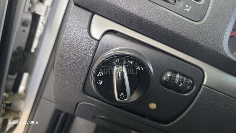 Volkswagen Golf 5 1.9 tdi