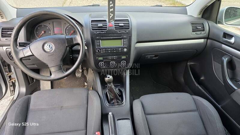 Volkswagen Golf 5 1.9 tdi