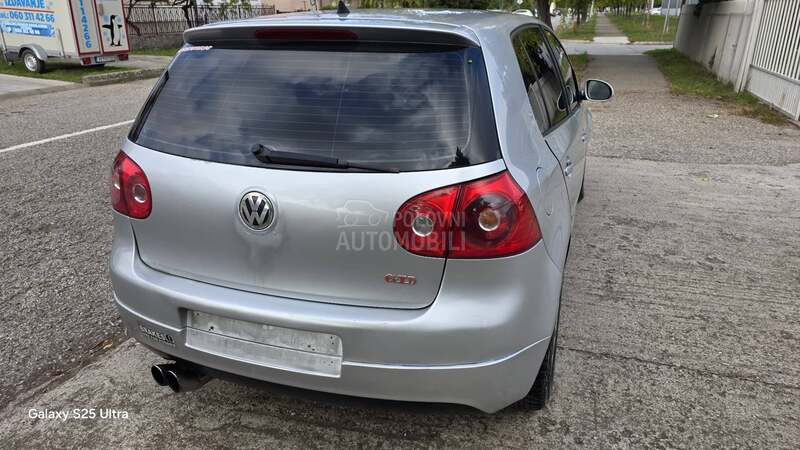 Volkswagen Golf 5 1.9 tdi