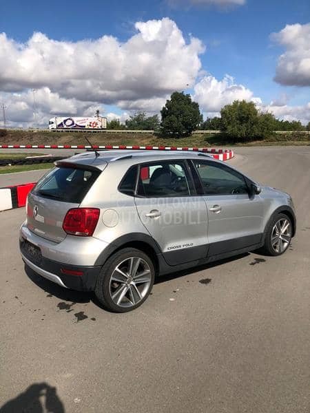 Volkswagen Cross Polo 1.6 tdi