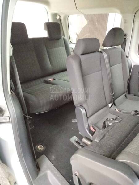 Volkswagen Caddy 2.0tdi Maxi 7s