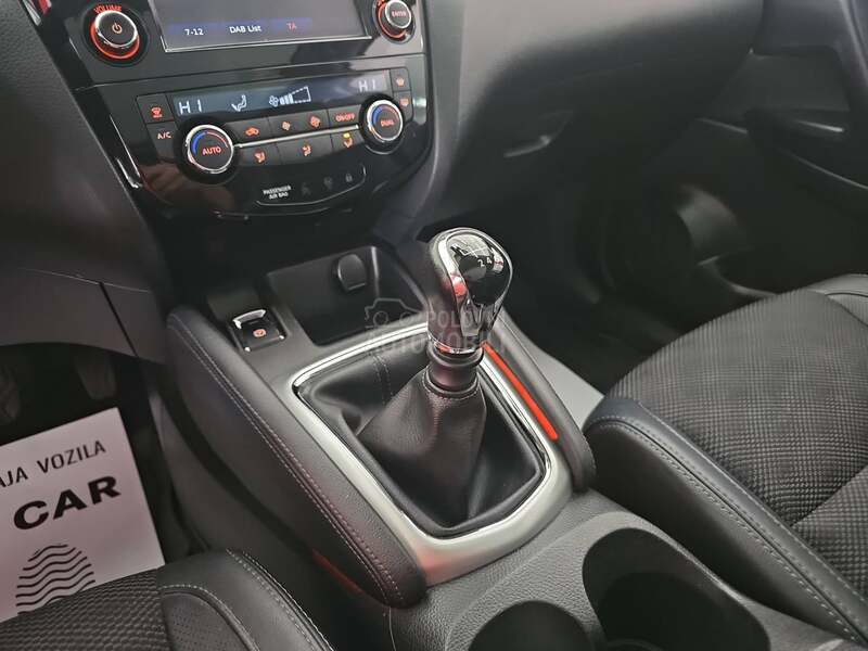Nissan Qashqai TEKNA/1.6b