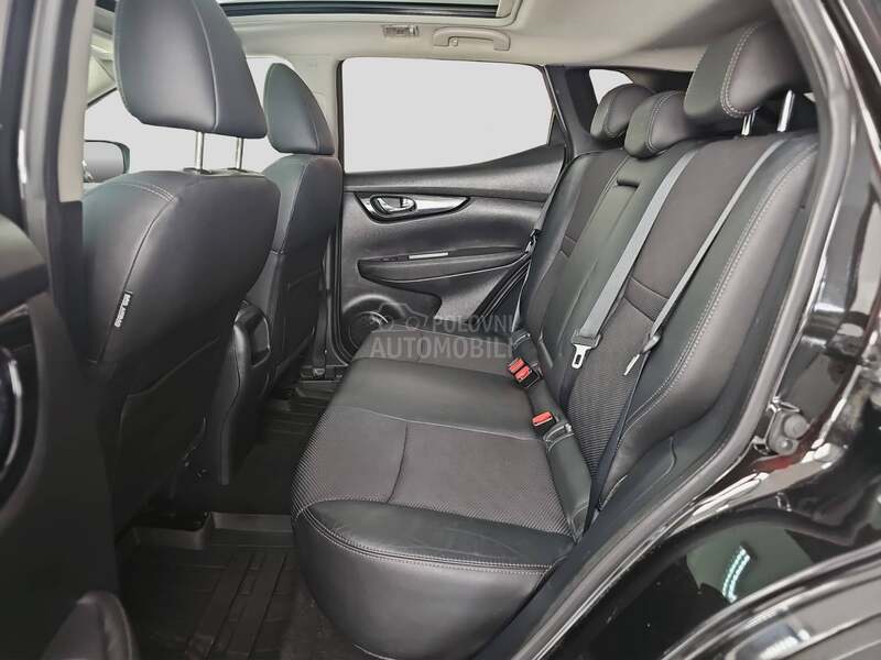 Nissan Qashqai TEKNA/1.6b
