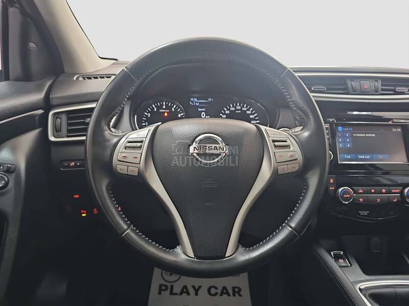 Nissan Qashqai TEKNA/1.6b