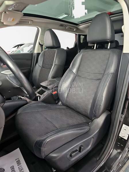 Nissan Qashqai TEKNA/1.6b
