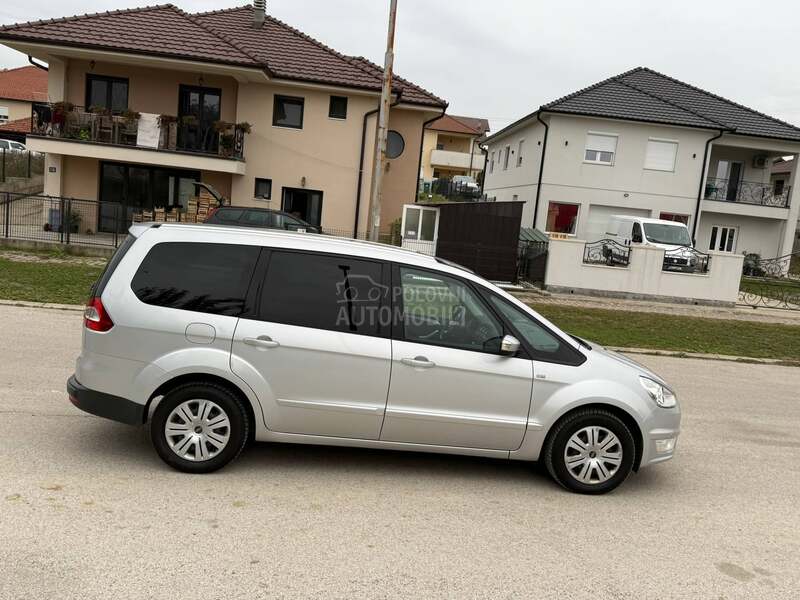Ford Galaxy T O P