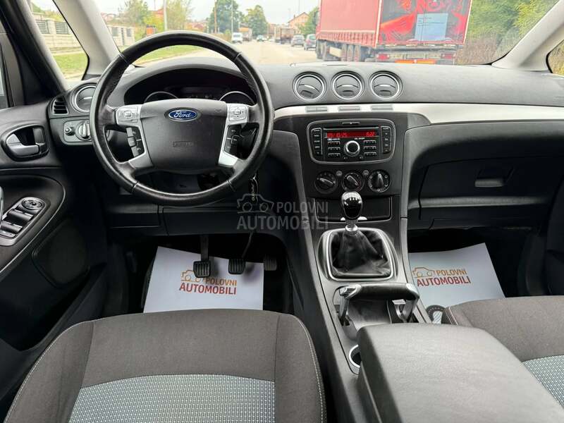Ford Galaxy T O P