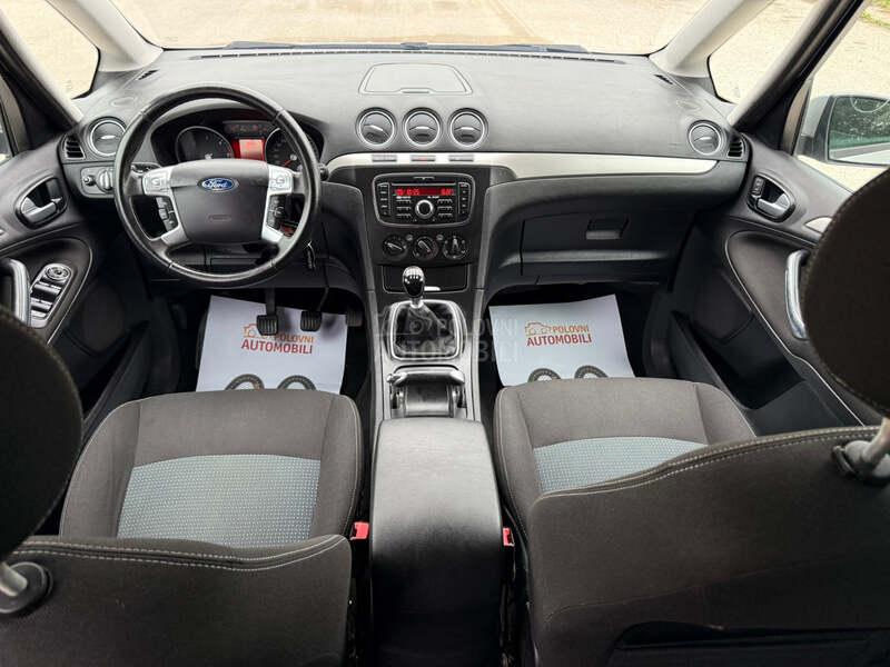 Ford Galaxy T O P