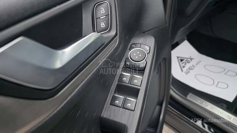 Ford Kuga 2.5 Duratec PHEV