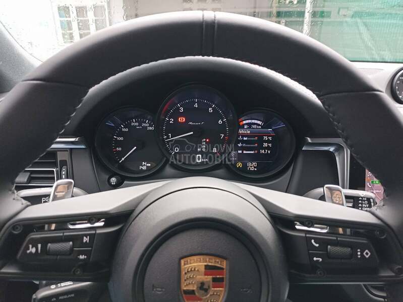 Porsche Macan T,NOV 0kilometara