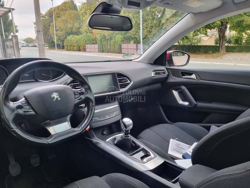 Peugeot 308 BlueHDI HOLLAND