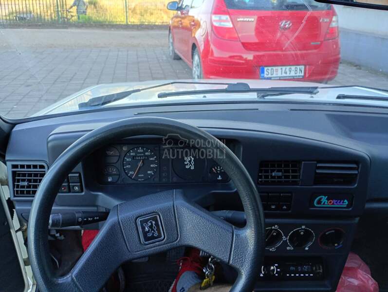 Peugeot 309 