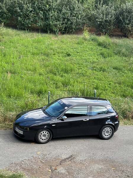 Alfa Romeo 147 Q2