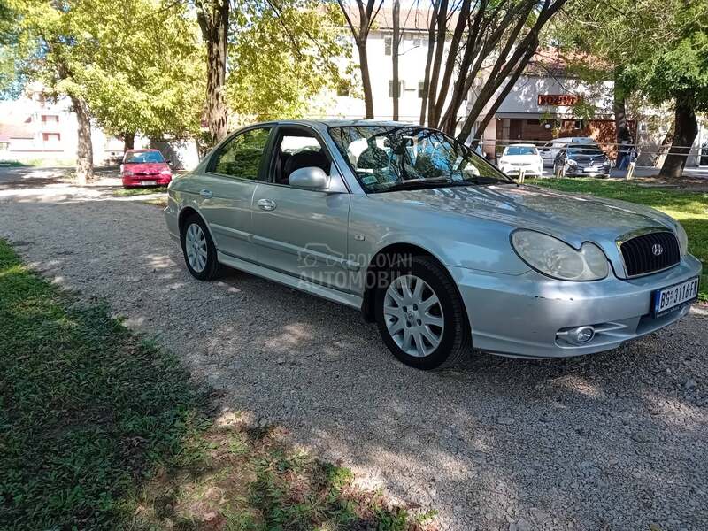 Hyundai Sonata 