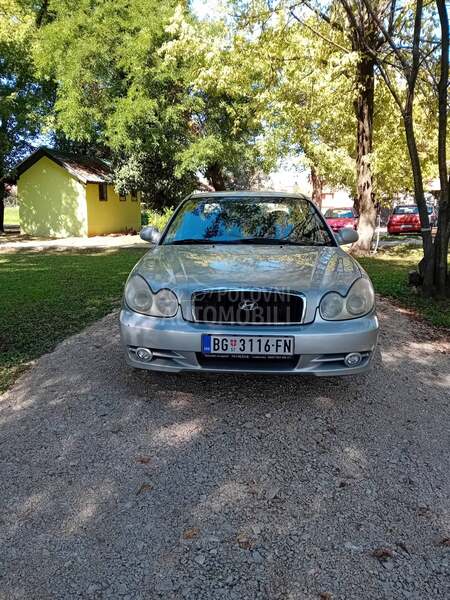 Hyundai Sonata 