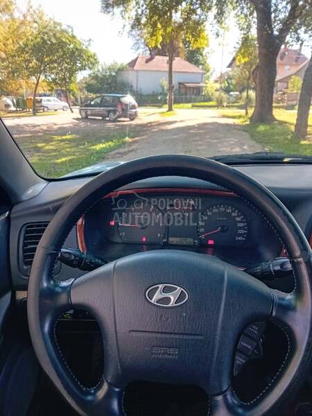 Hyundai Sonata 