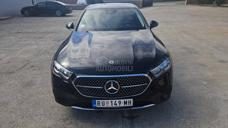 Mercedes Benz E 220 