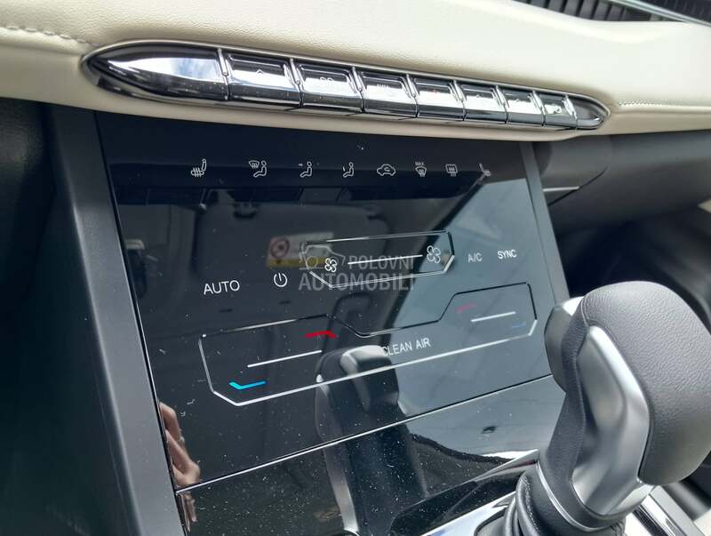 Chery Tiggo 4 AT PRO LUXURY