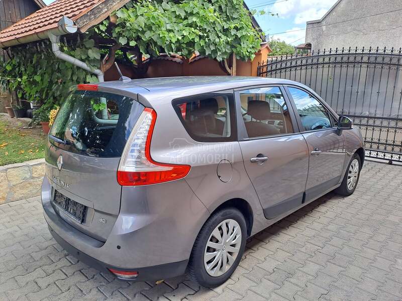 Renault Grand Scenic 1.5 DCI