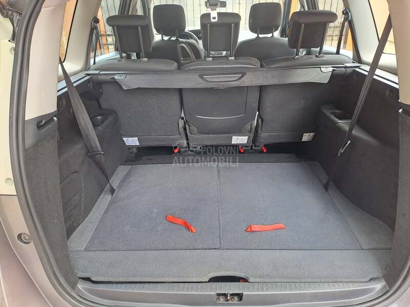 Renault Grand Scenic 1.5 DCI