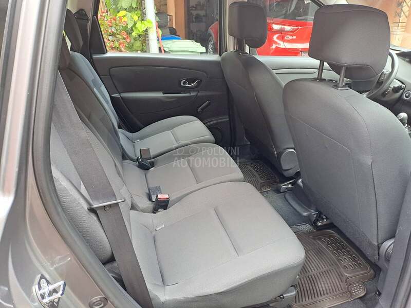 Renault Grand Scenic 1.5 DCI