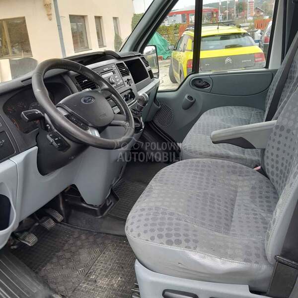 Ford Transit Maxi Jumbo 2011