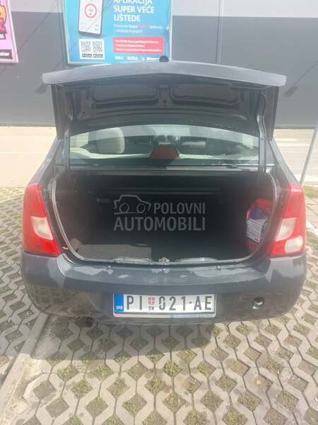 Dacia Logan 